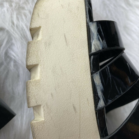 Forever 21 Shoes Sz 7.5 Black Platform Sandals Strappy Minimalist Y2K Festival - Picture 8 of 10